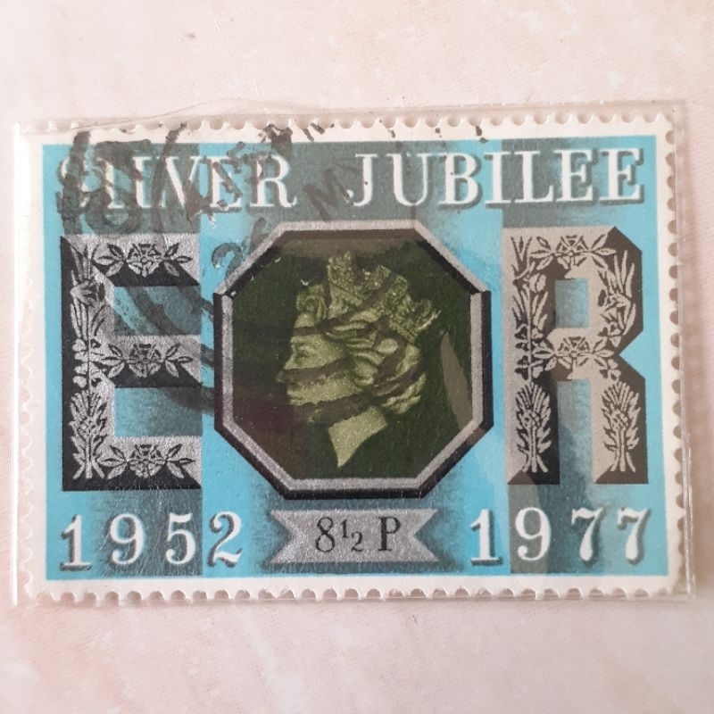 

Perangko Inggris Britania Raya Silver Jubilee of Queen Elizabeth II Tahun 1997