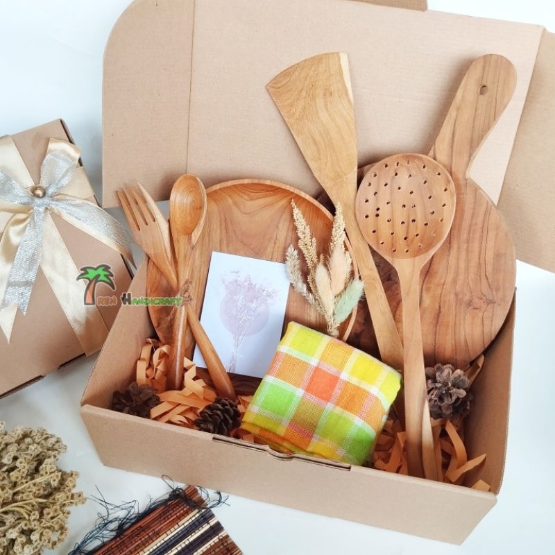 

ARENHANDICRAFT Hampers hari ibu/Hampers pernikahan/Hampers Lebaran/Hamper Natal/kado ultah/hari ibu/guru