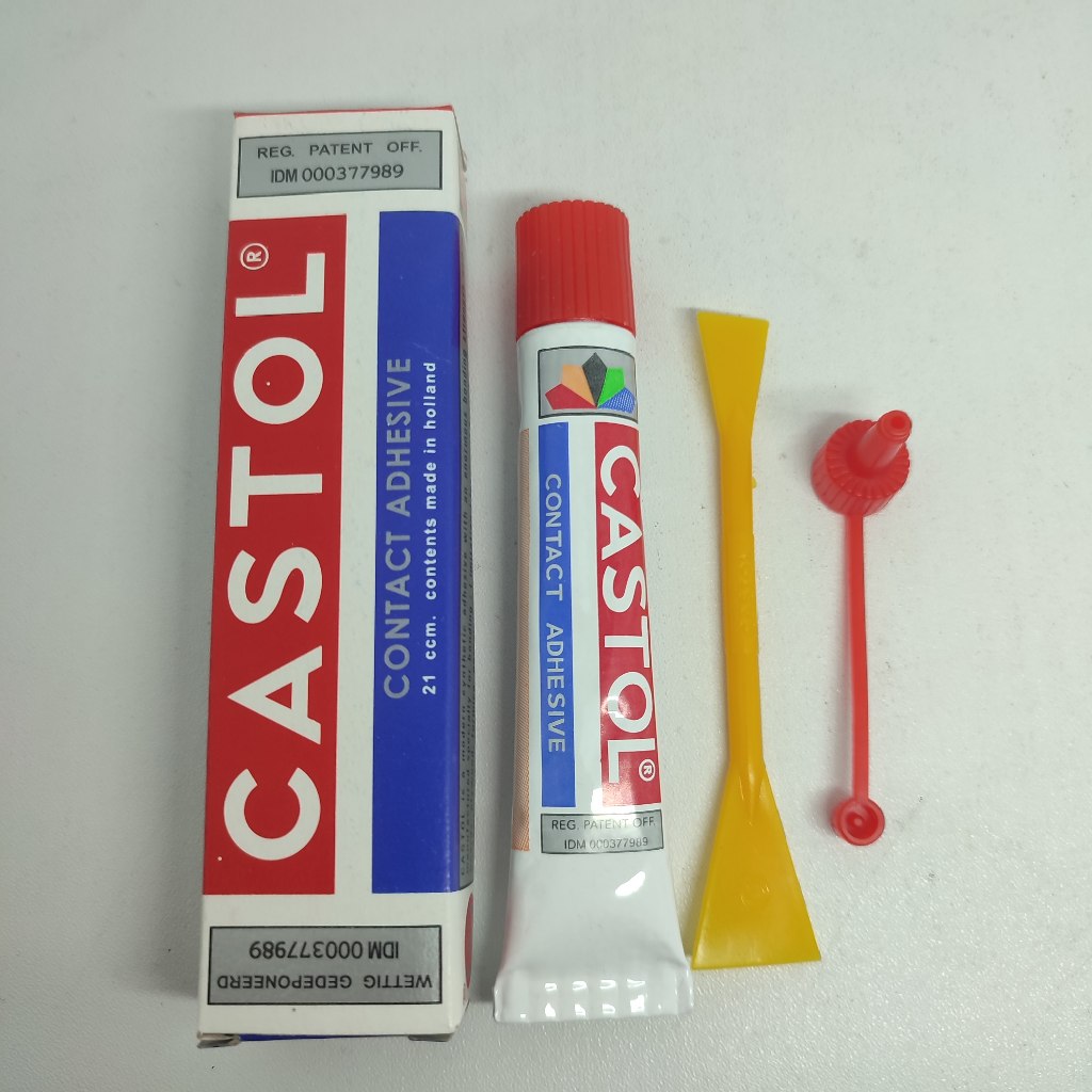 

Lem Castol. Lem Kuning, Ukuran tanggung 21 ccm Original