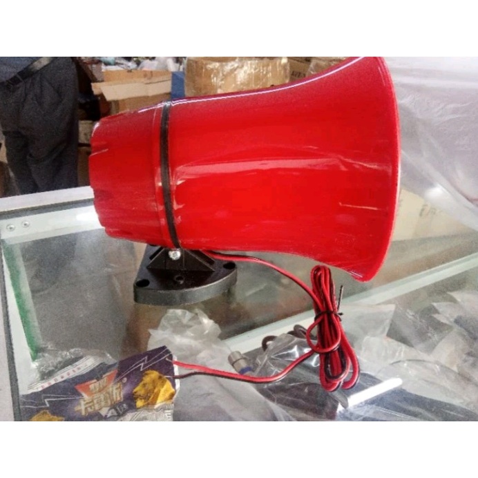 Toa speaker 20watt ada magnet di bawahnya