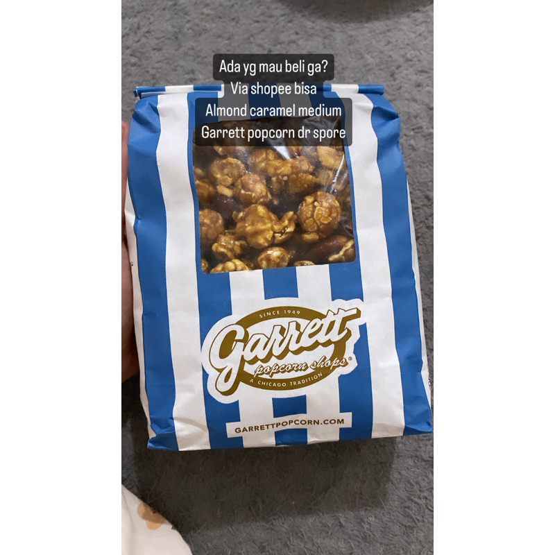 

garrett popcorn almond caramel