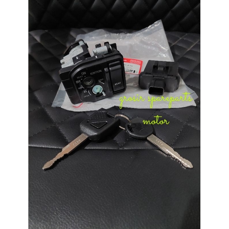 KUNCI KONTAK SET HONDA SCOOPY FI INJEKSI 2016 REMOT