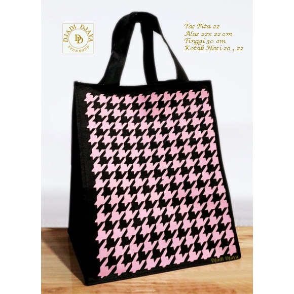 

Tas Hajatan Goodie Bag Pita Kotak 22 ZZ Pink