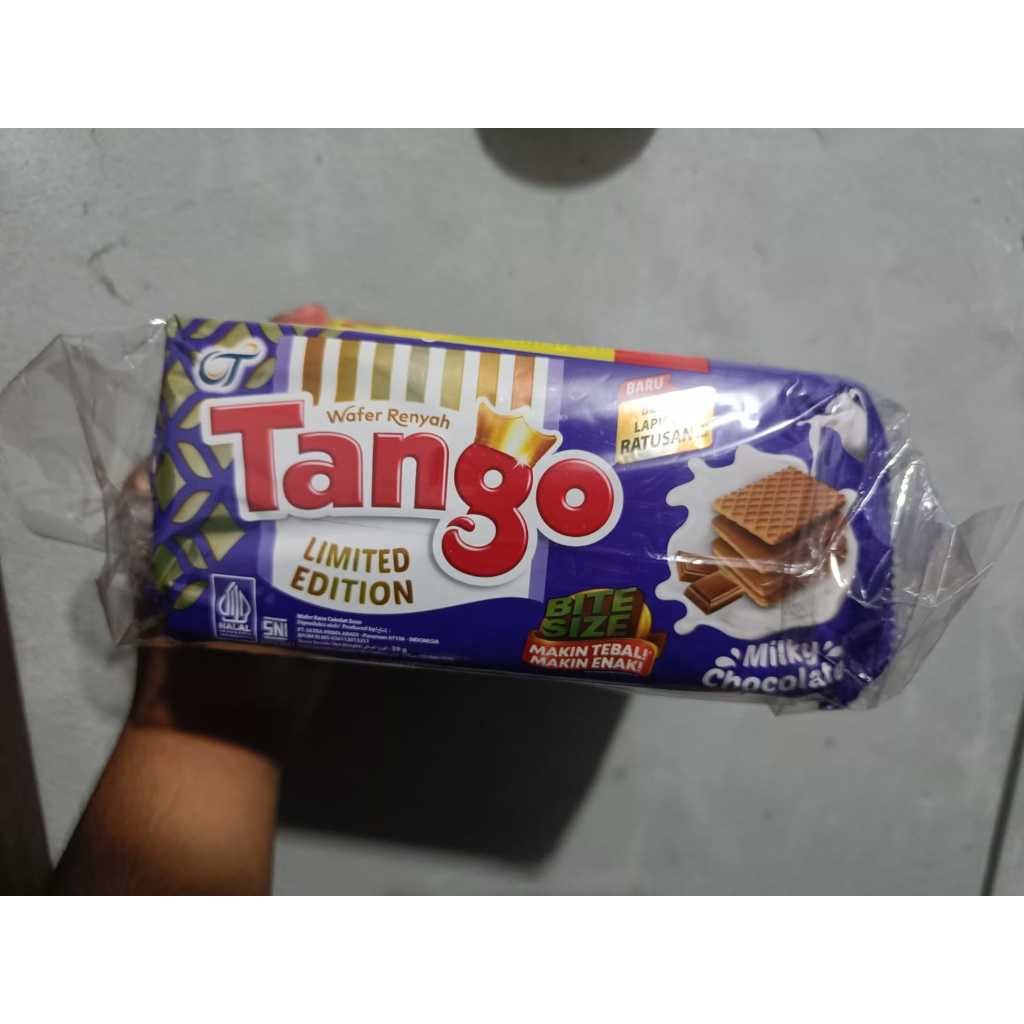 

wafer tango Milky Chocolate 39gr ( 1ban Isi 10Pcs )