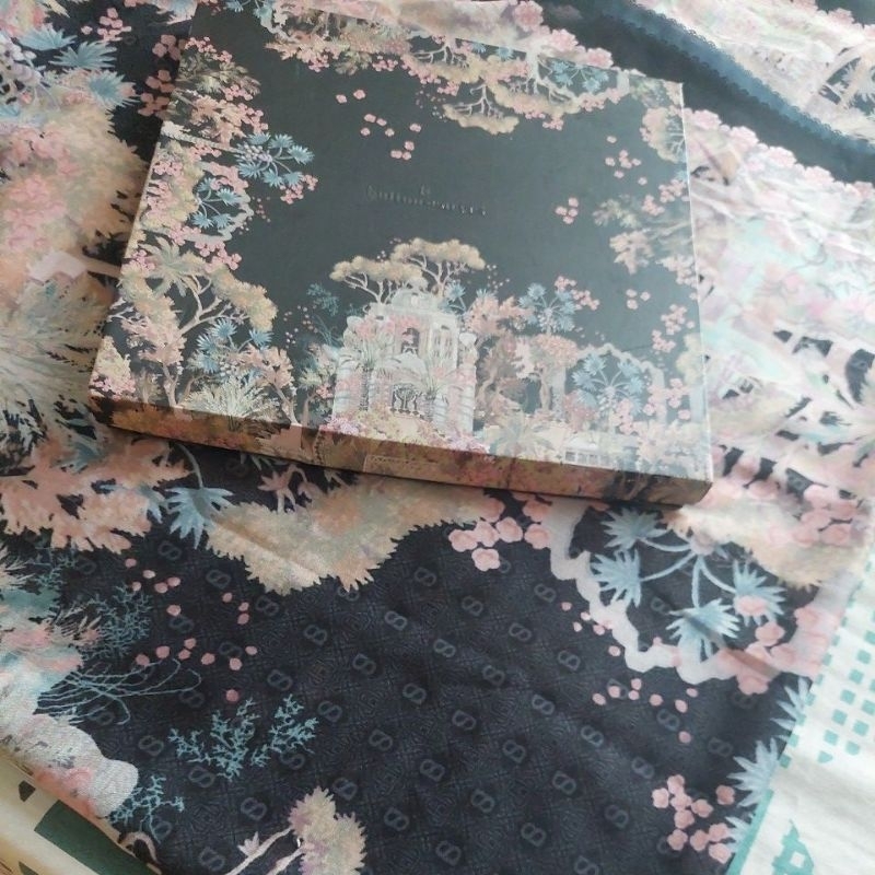 preloved like new buttonscraves al qasr