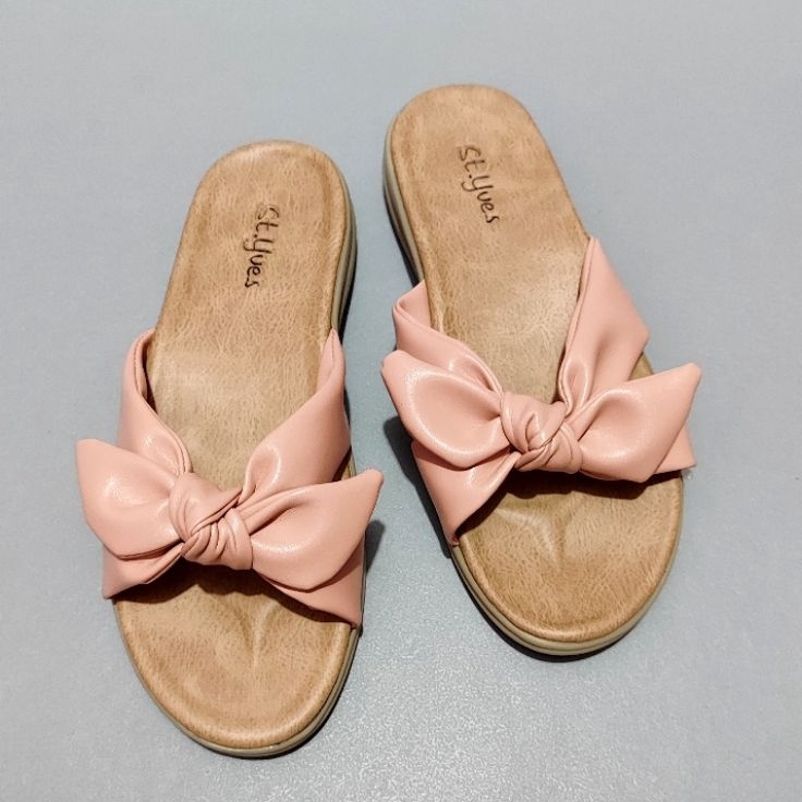 Dapatkan Sandal Teplek Wanita St.Yves PITA