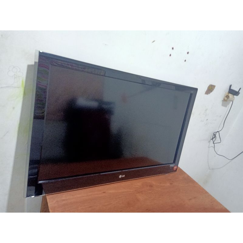 Panel Layar Tv LCD LG 42LH50YR ORI