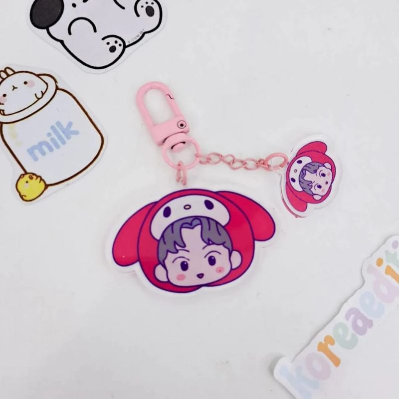 KEYCHAIN 2 AKRILIK NCT 127 X SANRIO
