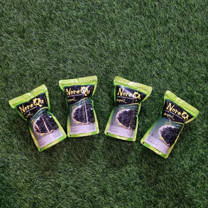 

Ay00! Paket 4pcs-NoreQu Crispy Seaweed - (Nori)Rumput Laut Korea-Gurih Wijen