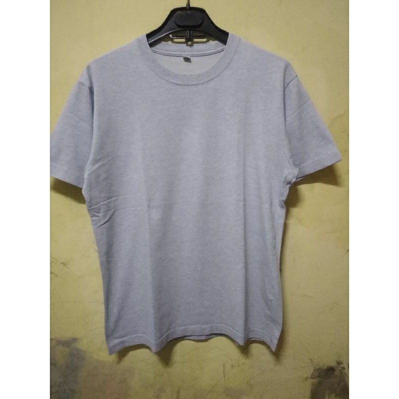kaos uniqlo polos