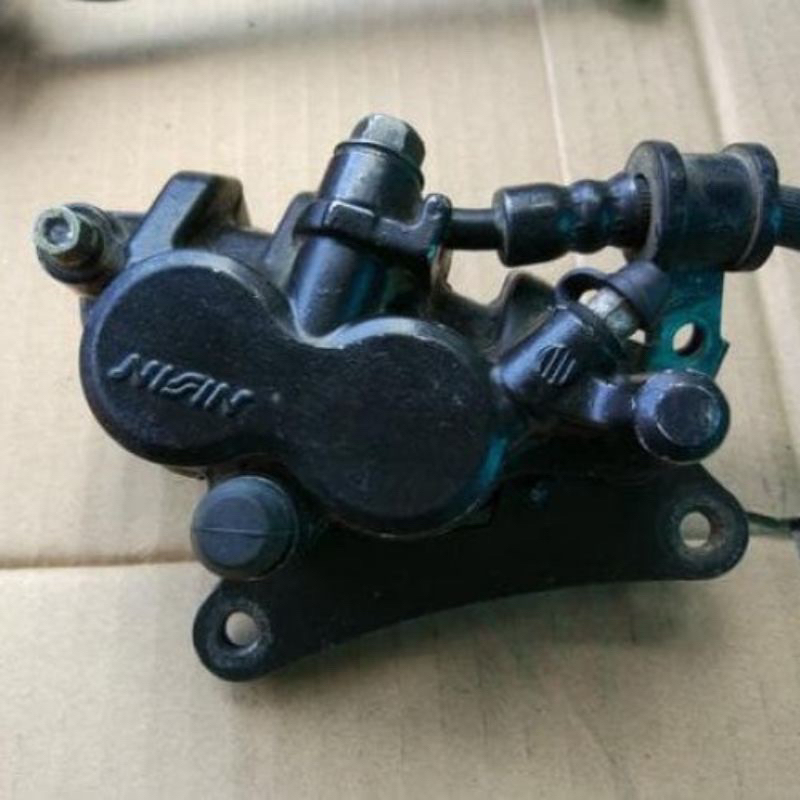 Kaliper depan tiger revo tirev ecer kaliper pngereman depan tirev ori