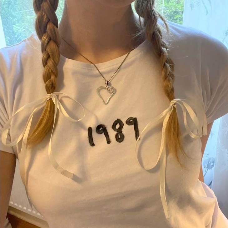 (PROMO) 1989 Taylor Swift Tshirt - Taylor series