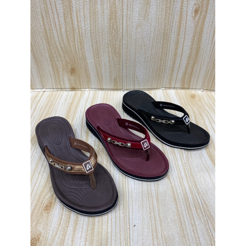 Sandal Jepit Wanita Ardiles Agnes Hak 3cm,Sandal wedges wanita,sandal Ardiles cewek