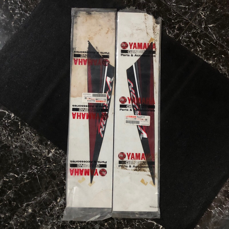 STIKER/STRIPING GRAPHIC YAMAHA VIXION ORIGINAL / 3C1-F173E-30 / 3C1-F173F-30
