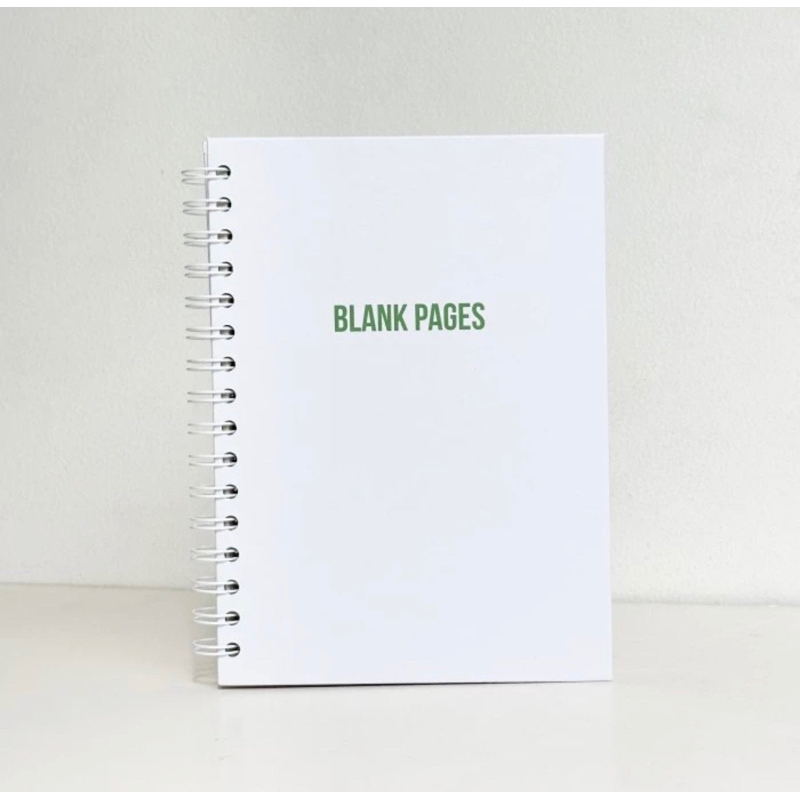 

bits & bobs - Blank Pages Sketchbook - White