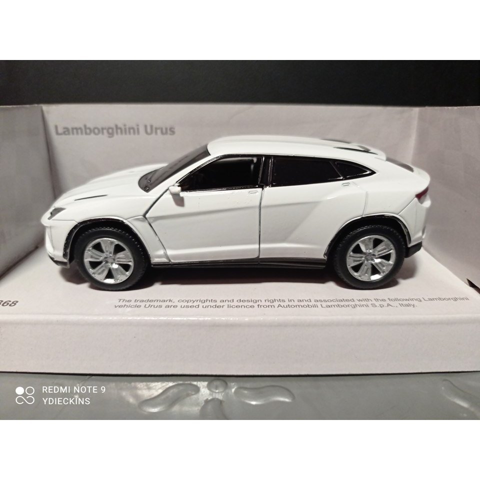 Diecast Kinsmart Mainan Anak Miniatur Mobil Lamborghini Urus - White