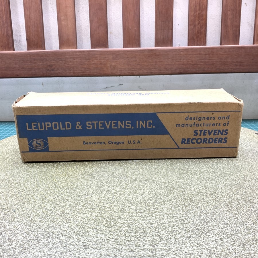 Leupold & Stevens Type F recorder Charts (Ft-566)