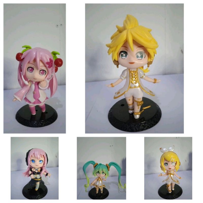 figure hatsune miku