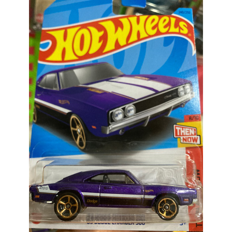 HOT WHEELS DODGE CHARGER 500