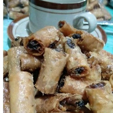 

piscok caramel pisang aroma renyah di setiap gigitanya