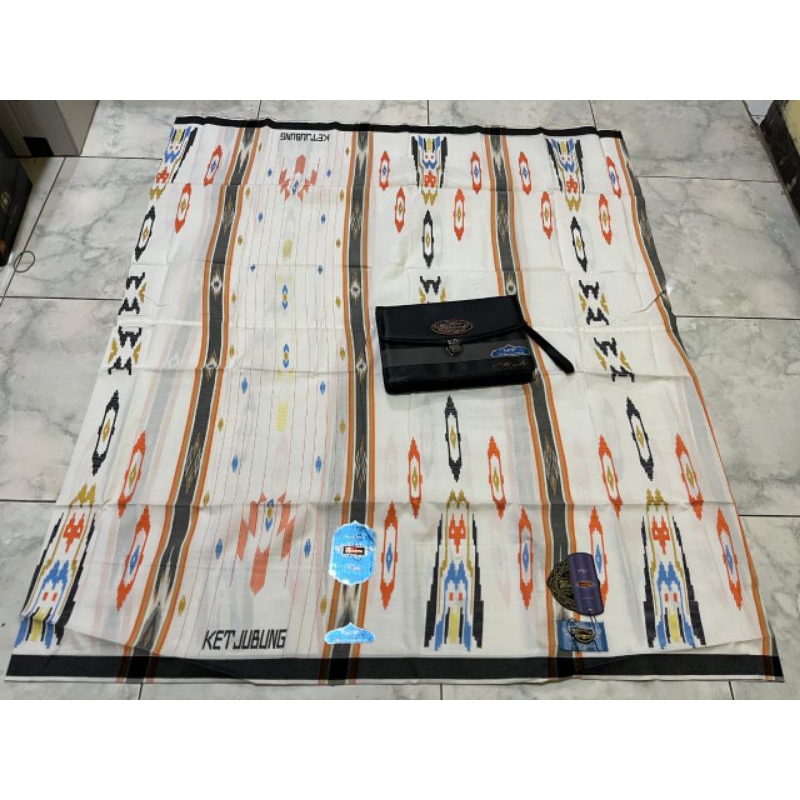 SARUNG KETJUBUNG SCP RED WARNA PUTIH