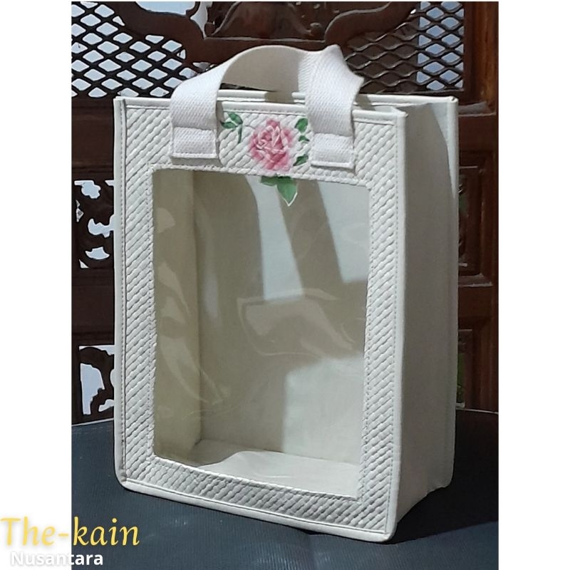 Tas Laptop Pandan dan Mika