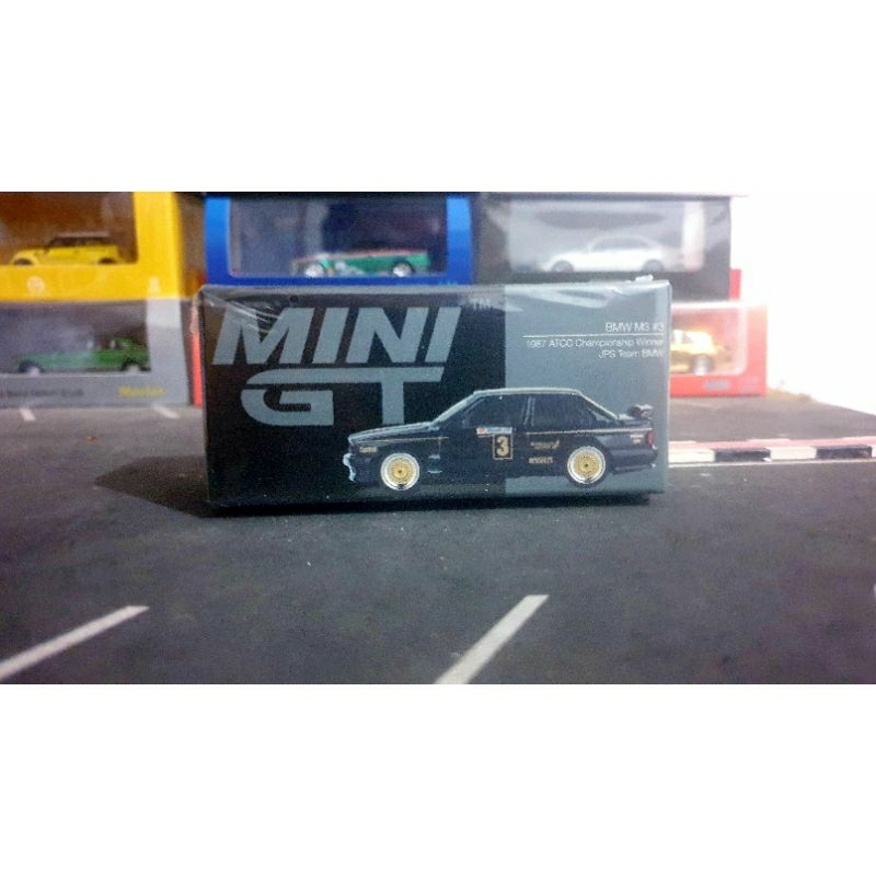 Diecast Mini GT BMW M3 #3 1987 ATOC JPS Team BMW no 608 Segel