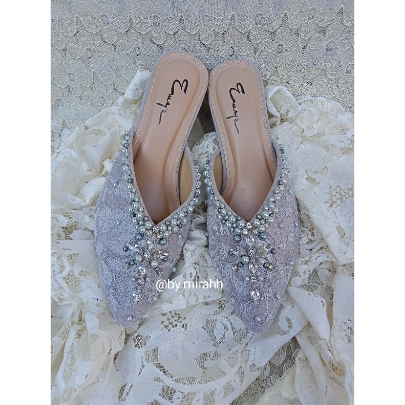 wedding shoes , selop brukat ,selop payet
