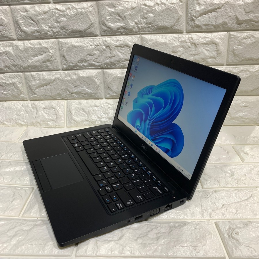 Laptop Core i3 i5 Merk Dell 5280