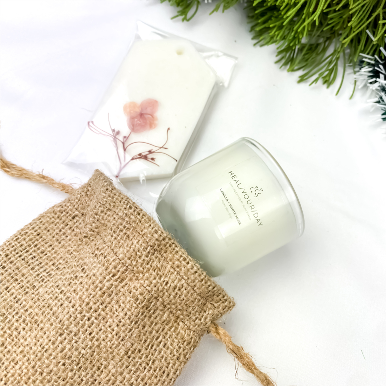 

Souvenir Pouch Candle & Wax Sachet