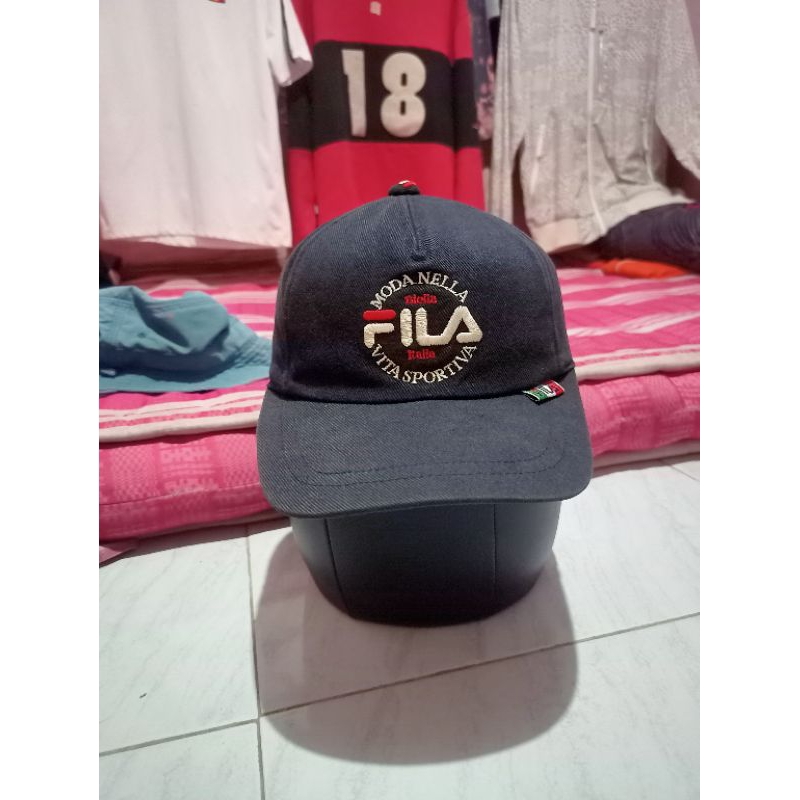 topi Fila vintage second