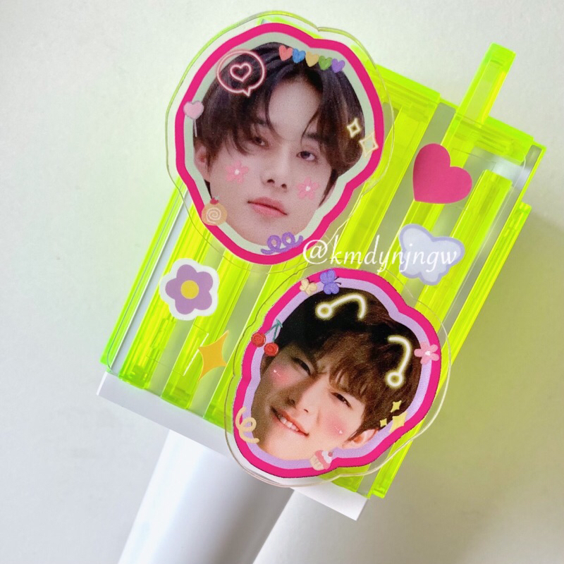 Acrylic Charm (lightstick NCT) akrilik aksesoris popsocket holder phone accessories
