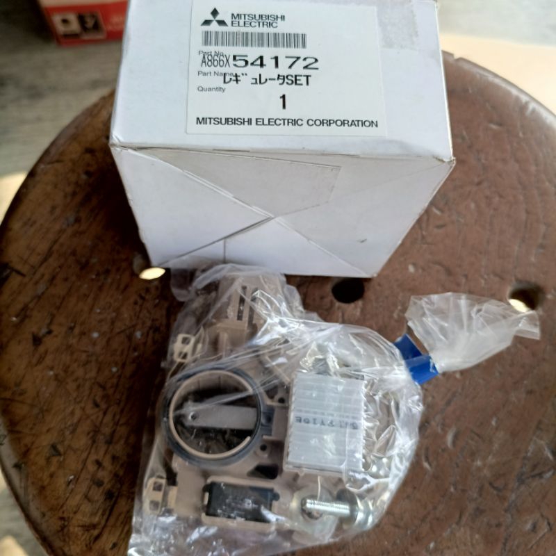IC Regulator/IC Dinamo Amper Mitsubishi PS Canter 110/125/136 Asli