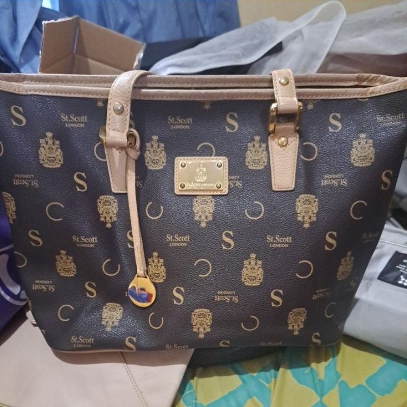 Tas st. scott london