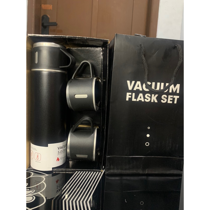

Termos Vacum Flask Set