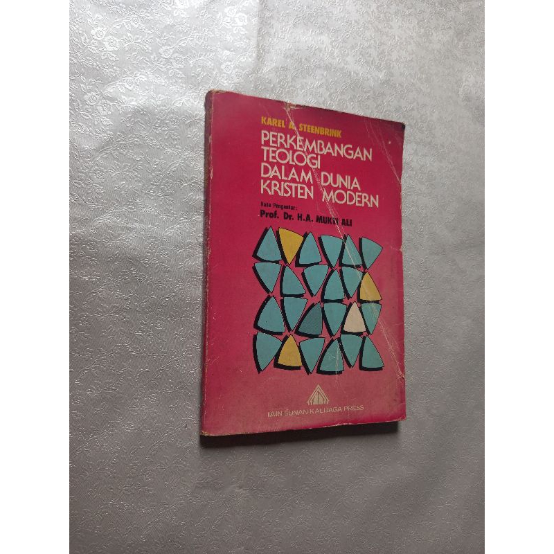 Perkembangan teologi dalam dunia kristen modern - Karel A. Steenbrink