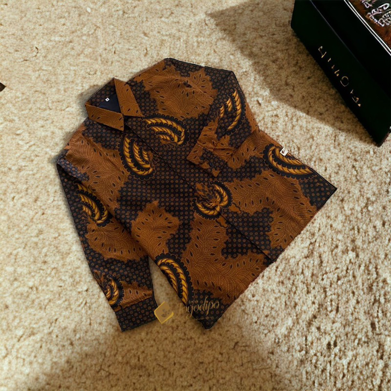 Kemeja Batik Katun. Kemeja Batik Pria. Kemeja Batik Sogan.