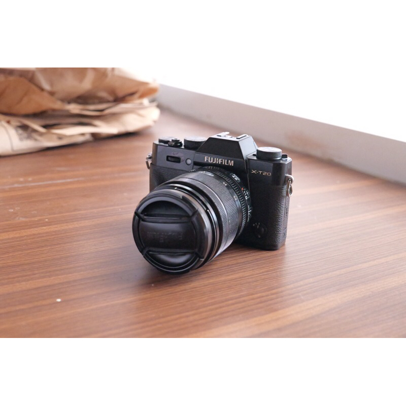 FUJIFILM XT20 + Lensa Fujinon aspherical 18-55 f2.8