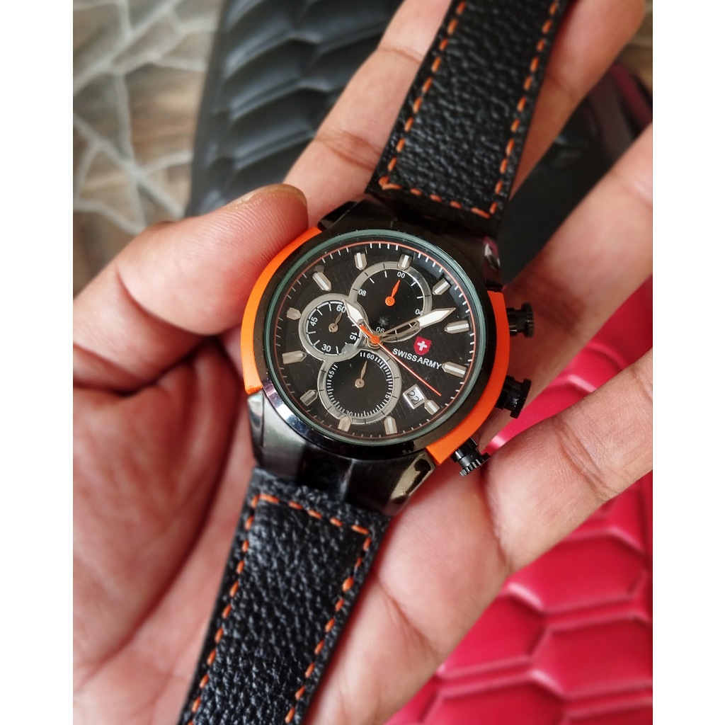 (PRELOVED) Jam Tangan Swiss Army Kulit Chrono Aktif