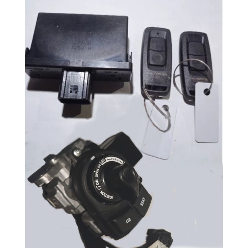 Keyless smart key nmax old, nmax new, aerox, dll. smart key alarm SCU PCX 160 cbu plus 2 remote. fit