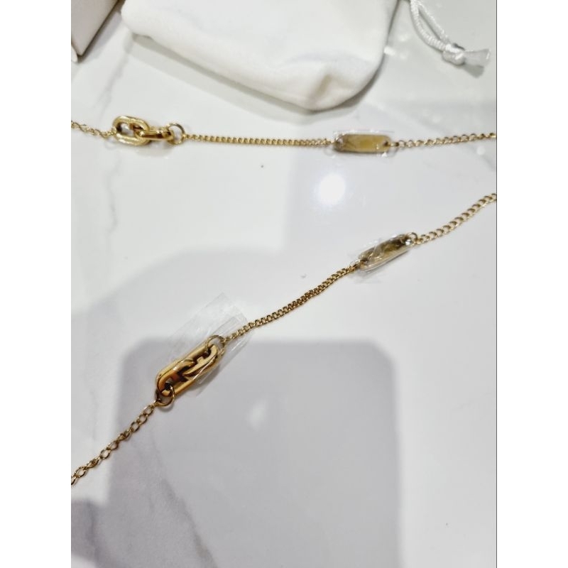 Kalung Furla ( masker atau kacamata)