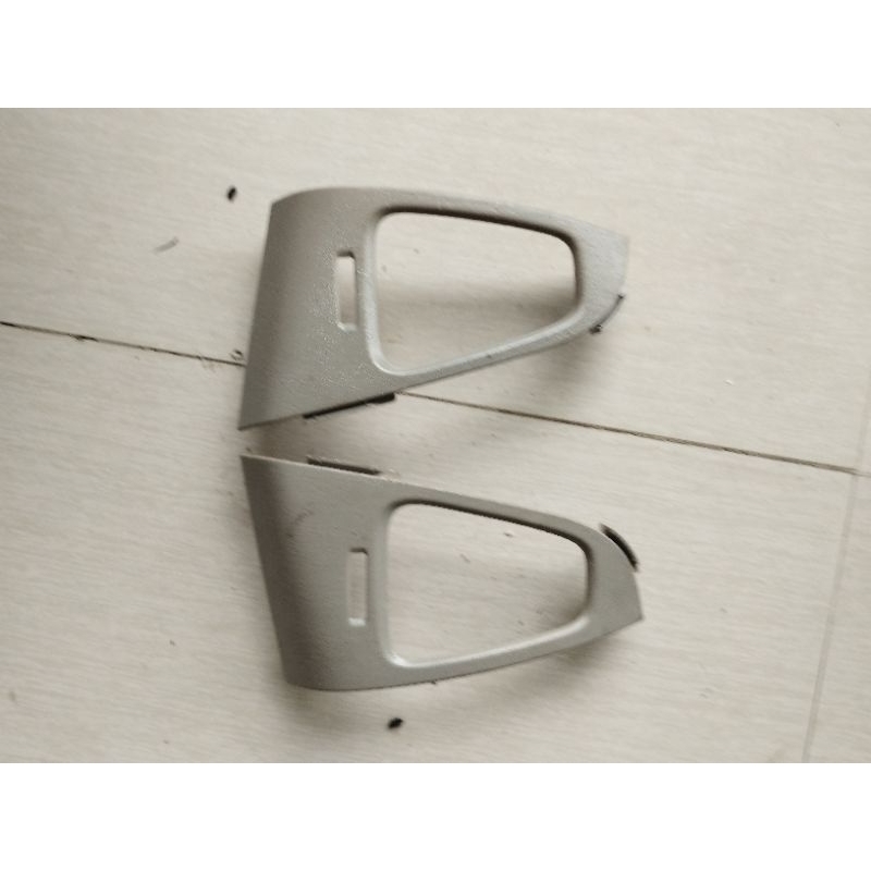 Frame kisi kisi AC Toyota kijang Innova Lama