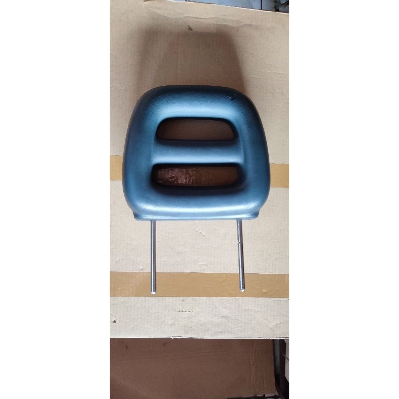 Headrest sandaran kepala jok mobil Daihatsu Feroza Taft Gt original