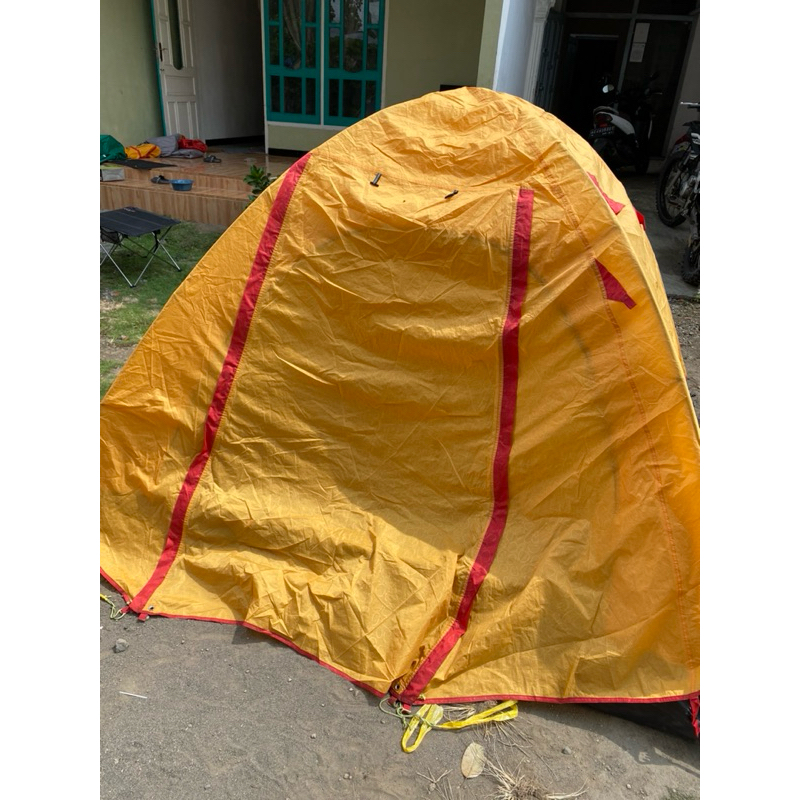 tenda nature hike isi 4