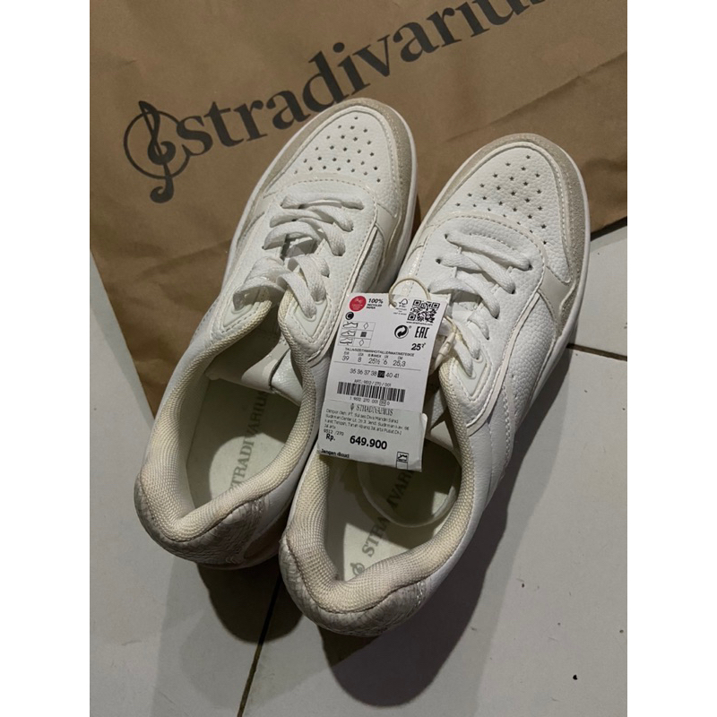 Sneakers croco Stradivarius Original 100%
