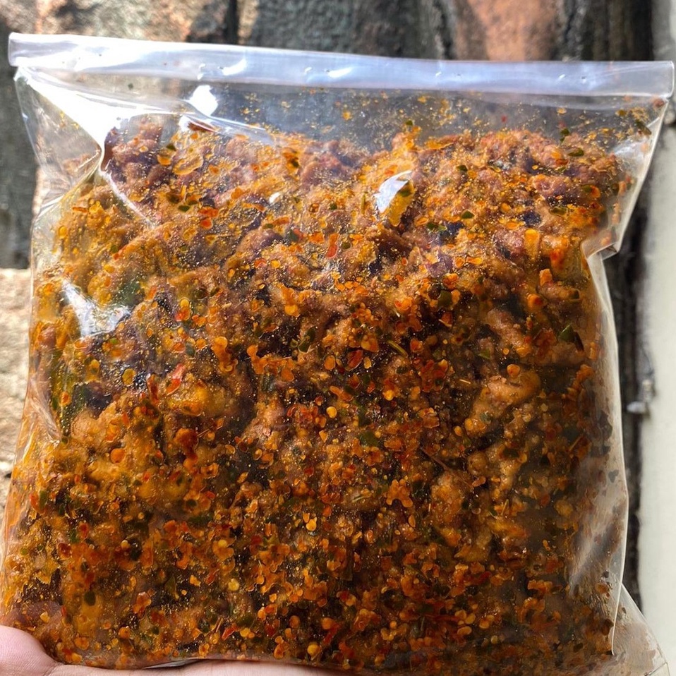 

Ready Keripik Usus Crispy Pedas Daun Jeruk 1kg Murah