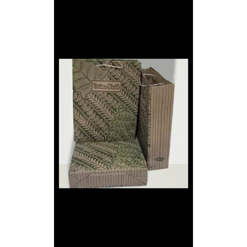 

500 PCS PAPERBAG UKURAN SEDANG 21cmx 16cmx 5cm/ PAPERBAG SOVENIR