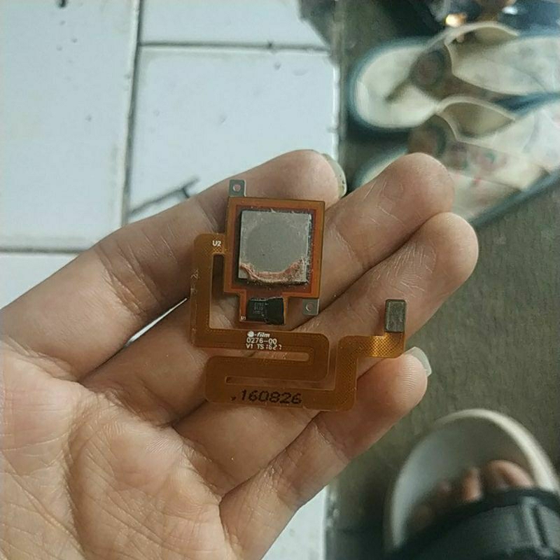 FINGERPRINT BEKAS REDMI 4 PRADA