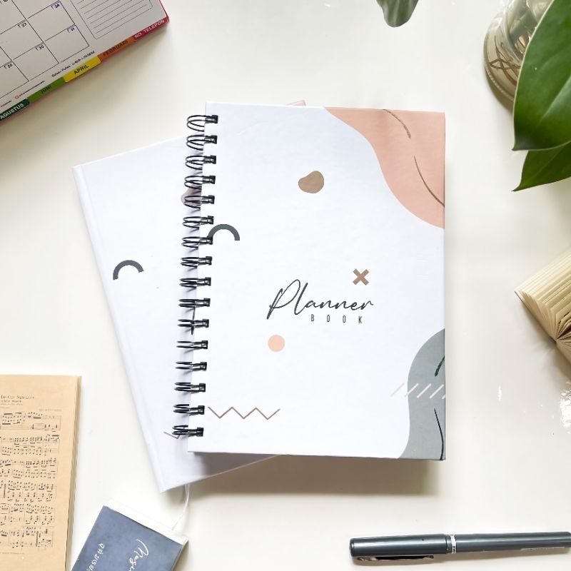 

Planner 2025 2026 Hardcover Undated / Monthly Planner / Weekly Planner / Daily Planner / Yearly Planner / Kulit / Jurnal / Journal / Buku / Agenda / Notebook / Buku Planner / Planner Book / General Planner / Custom Planner