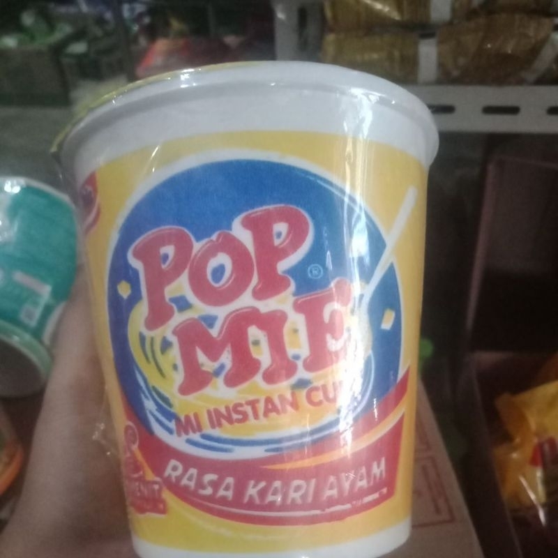 

pop mie kuah cup kari ayam